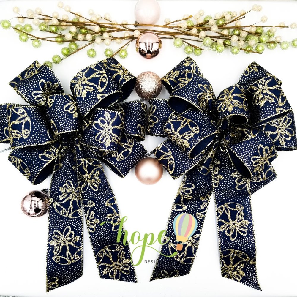 Set of 2 elegant Christmas bows.
